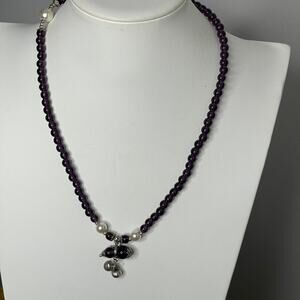 necklace purple beads beaded stretch style small pendant easy on & off no clasp